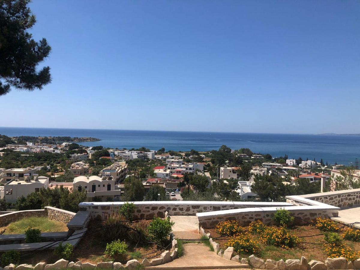Karpathios Studios Pefkos Pefki  Luaran gambar