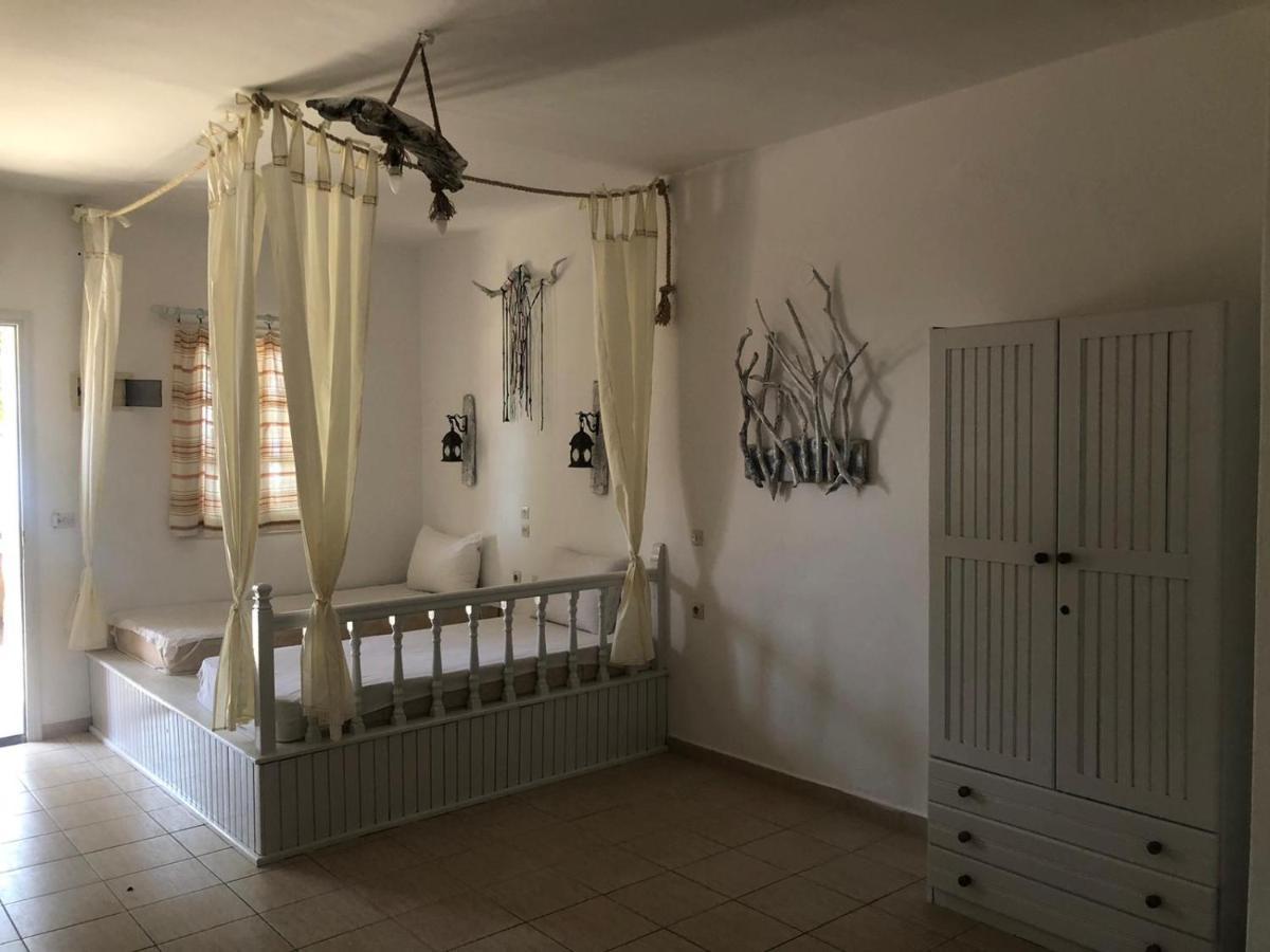 Karpathios Studios Pefkos Pefki  Luaran gambar